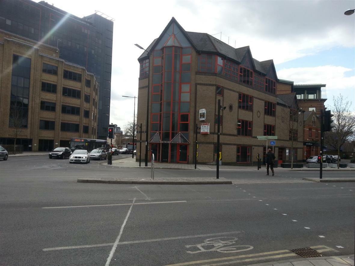 Observation Court Ipswich Exterior foto